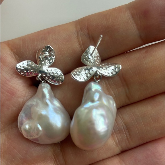 Floral Pearl Drop Earrings in Silver and Gold - Picture 5 of 8